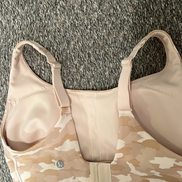 Lululemon align bra. 8. C/D - Picture 6 of 6